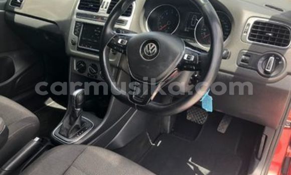 Nunua Ilio tumika Volkswagen Polo Nyekundu Gari ndani ya Beitbridge nchini Matabeleland Kusini Nunua Ilio tumika Volkswagen Polo Nyekundu Gari ndani ya Beitbridge nchini Matabeleland Kusini