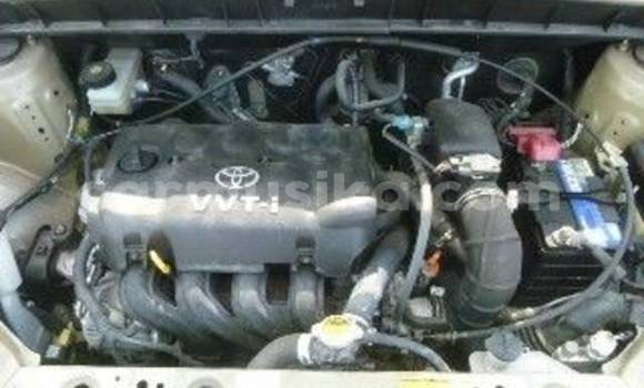 Nunua Ilio tumika Toyota FunCargo Nyingine Gari ndani ya Beitbridge nchini Matabeleland Kusini Nunua Ilio tumika Toyota FunCargo Nyingine Gari ndani ya Beitbridge nchini Matabeleland Kusini