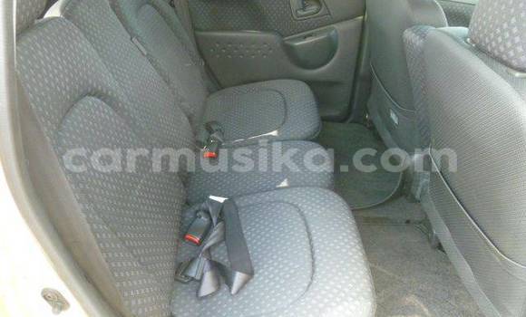 Nunua Ilio tumika Toyota FunCargo Nyingine Gari ndani ya Beitbridge nchini Matabeleland Kusini Nunua Ilio tumika Toyota FunCargo Nyingine Gari ndani ya Beitbridge nchini Matabeleland Kusini