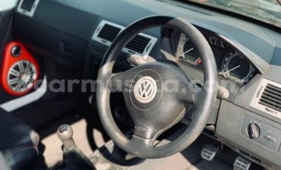 Buy Used Volkswagen Golf White Car in Beitbridge in Matabeleland South Buy Used Volkswagen Golf White Car in Beitbridge in Matabeleland South