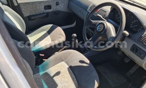 Buy Used Volkswagen Golf White Car in Beitbridge in Matabeleland South Buy Used Volkswagen Golf White Car in Beitbridge in Matabeleland South