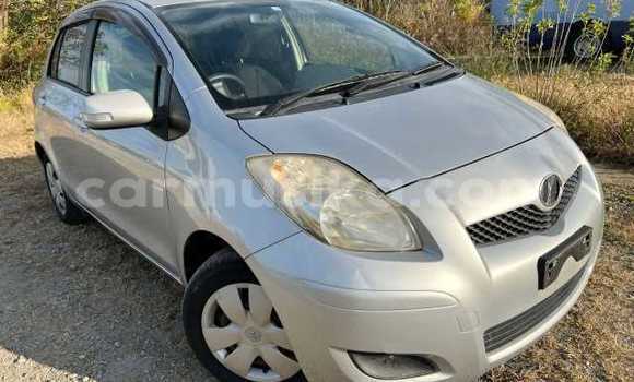 Buy Used Toyota Vitz Silver Car in Beitbridge in Matabeleland South