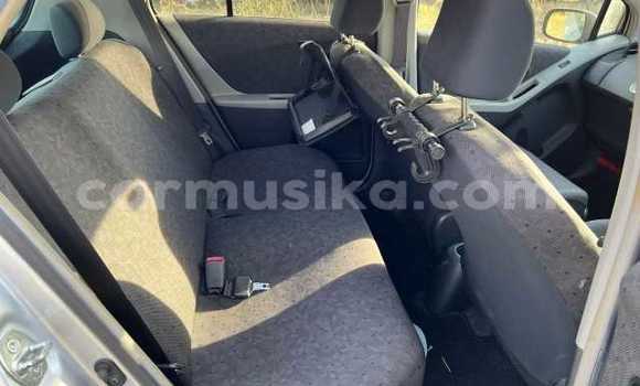 Acheter Occasion Voiture Toyota Vitz Gris à Beitbridge, Matabeleland South Acheter Occasion Voiture Toyota Vitz Gris à Beitbridge, Matabeleland South