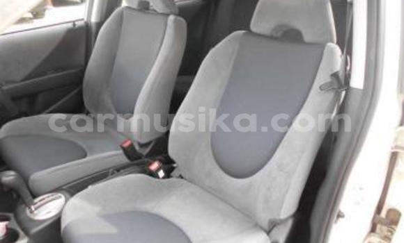 Buy Used Honda Fit White Car in Beitbridge in Matabeleland South Buy Used Honda Fit White Car in Beitbridge in Matabeleland South