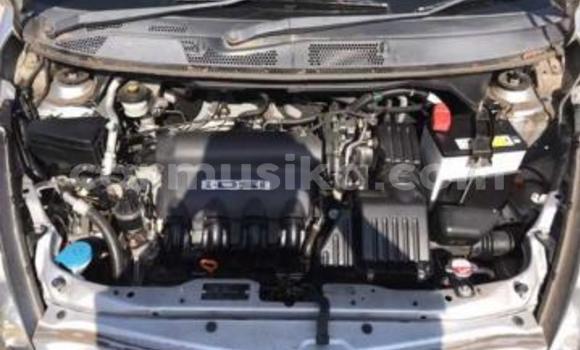 Nunua Ilio tumika Honda Fit Fedha Gari ndani ya Beitbridge nchini Matabeleland Kusini Nunua Ilio tumika Honda Fit Fedha Gari ndani ya Beitbridge nchini Matabeleland Kusini