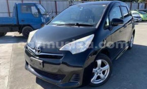 Nunua Ilio tumika Toyota Ractis Nyeusi Gari ndani ya Beitbridge nchini Matabeleland Kusini