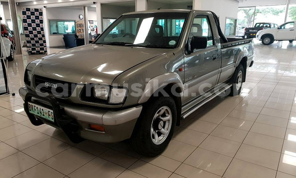 Acheter Occasion Voiture Isuzu KB Beige à Beitbridge, Matabeleland South Acheter Occasion Voiture Isuzu KB Beige à Beitbridge, Matabeleland South