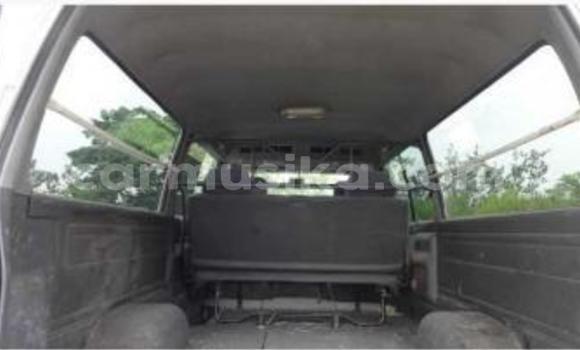 Acheter Occasion Voiture Toyota Hiace Gris à Beitbridge, Matabeleland South Acheter Occasion Voiture Toyota Hiace Gris à Beitbridge, Matabeleland South