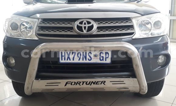 Buy Used Toyota Fortuner Silver Car in Beitbridge in Matabeleland South Buy Used Toyota Fortuner Silver Car in Beitbridge in Matabeleland South