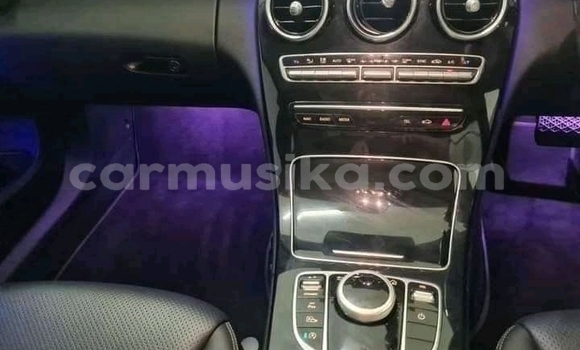 Buy Used Mercedes-Benz C-Classe Black Car in Borrowdale in Harare Buy Used Mercedes-Benz C-Classe Black Car in Borrowdale in Harare