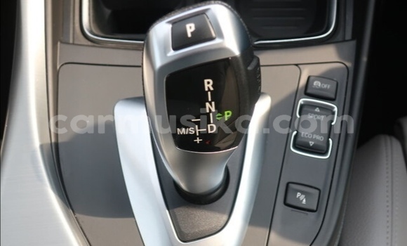 Acheter Occasion Voiture BMW 1-Series Blanc à Beitbridge, Matabeleland South Acheter Occasion Voiture BMW 1-Series Blanc à Beitbridge, Matabeleland South