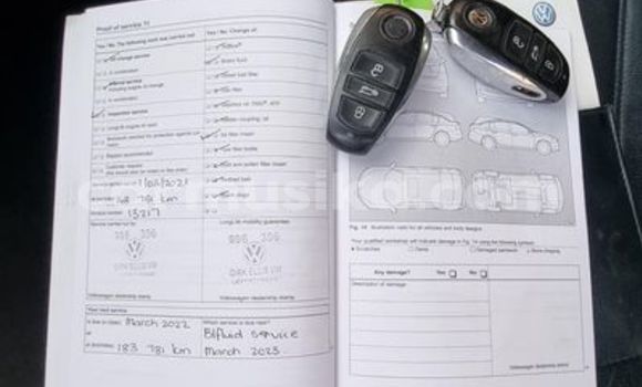 Acheter Occasion Voiture Volkswagen Touareg Gris à Beitbridge, Matabeleland South Acheter Occasion Voiture Volkswagen Touareg Gris à Beitbridge, Matabeleland South