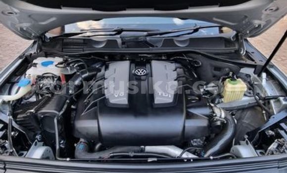 Acheter Occasion Voiture Volkswagen Touareg Gris à Beitbridge, Matabeleland South Acheter Occasion Voiture Volkswagen Touareg Gris à Beitbridge, Matabeleland South