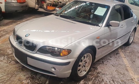 Nunua Imported BMW 3–Series Fedha Gari ndani ya Harare nchini Harare