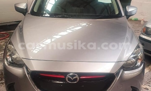 Acheter Import Voiture Mazda Demio Gris à Harare, Harare Acheter Import Voiture Mazda Demio Gris à Harare, Harare