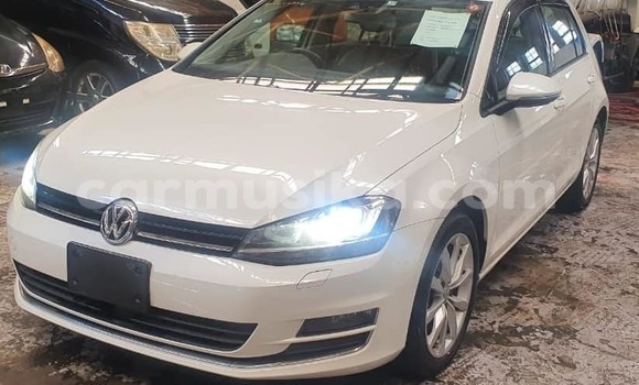 Buy Import Volkswagen Golf White Car in Harare in Harare