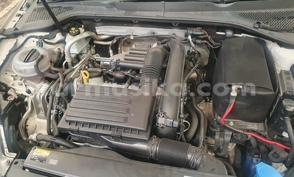 Buy Import Volkswagen Golf White Car in Harare in Harare Buy Import Volkswagen Golf White Car in Harare in Harare