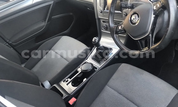 Tenga Tsaru Volkswagen Golf GTI Beige Mota in Beitbridge in Matabeleland South Tenga Tsaru Volkswagen Golf GTI Beige Mota in Beitbridge in Matabeleland South