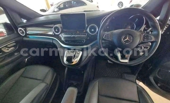Acheter Occasion Voiture Mercedes‒Benz Viano Noir à Bulawayo, Bulawayo Acheter Occasion Voiture Mercedes‒Benz Viano Noir à Bulawayo, Bulawayo
