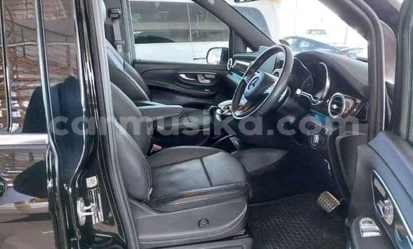 Acheter Occasion Voiture Mercedes‒Benz Viano Noir à Bulawayo, Bulawayo Acheter Occasion Voiture Mercedes‒Benz Viano Noir à Bulawayo, Bulawayo