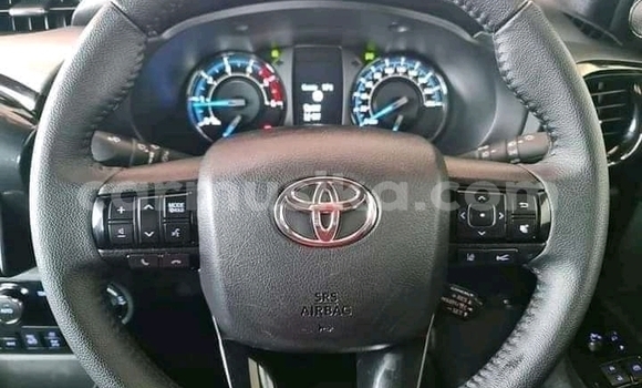 Acheter Occasion Voiture Toyota Hilux Bleu à Beitbridge, Matabeleland South Acheter Occasion Voiture Toyota Hilux Bleu à Beitbridge, Matabeleland South