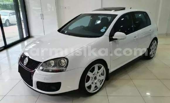 Acheter Occasion Voiture Volkswagen Golf Blanc à Beitbridge, Matabeleland South