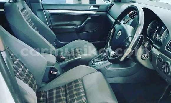 Tenga Tsaru Volkswagen Golf Chena Mota in Beitbridge in Matabeleland South Tenga Tsaru Volkswagen Golf Chena Mota in Beitbridge in Matabeleland South