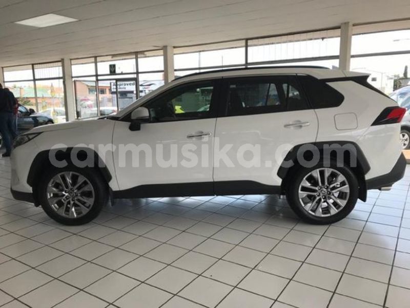 Big with watermark toyota rav4 matabeleland south beitbridge 25811