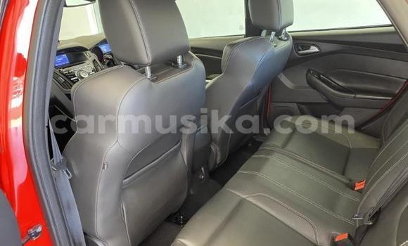 Acheter Occasion Voiture Ford Focus Rouge à Beitbridge, Matabeleland South Acheter Occasion Voiture Ford Focus Rouge à Beitbridge, Matabeleland South