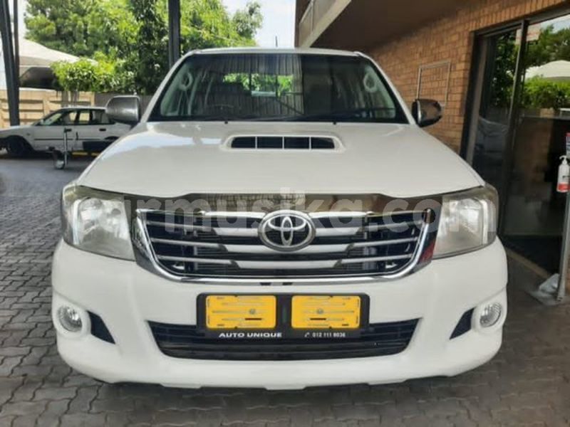 Big with watermark toyota hilux matabeleland south beitbridge 25817