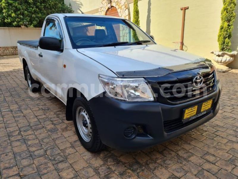 Big with watermark toyota hilux matabeleland south beitbridge 25818