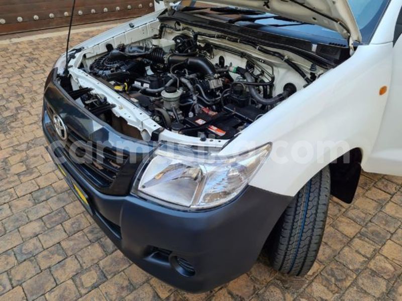 Big with watermark toyota hilux matabeleland south beitbridge 25818