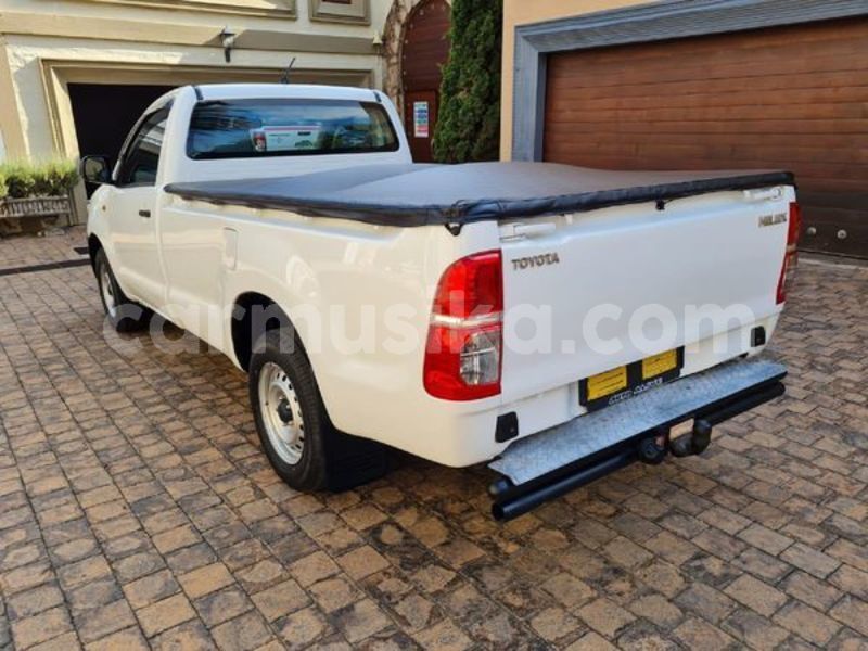 Big with watermark toyota hilux matabeleland south beitbridge 25818