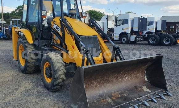 Buy Used ZX Landmark Other Car in Beitbridge in Matabeleland South