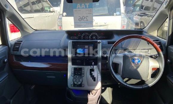 Buy Import Toyota Noah Black Car in Beitbridge in Matabeleland South Buy Import Toyota Noah Black Car in Beitbridge in Matabeleland South