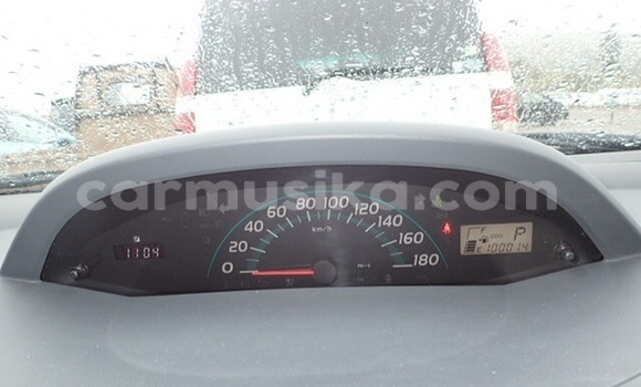 Acheter Occasion Voiture Toyota Vitz Beige à Beitbridge, Matabeleland South Acheter Occasion Voiture Toyota Vitz Beige à Beitbridge, Matabeleland South