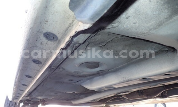 Acheter Occasion Voiture Toyota Vitz Beige à Beitbridge, Matabeleland South Acheter Occasion Voiture Toyota Vitz Beige à Beitbridge, Matabeleland South