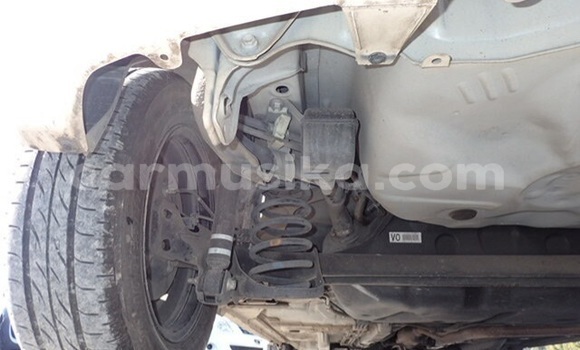 Acheter Occasion Voiture Toyota Vitz Beige à Beitbridge, Matabeleland South Acheter Occasion Voiture Toyota Vitz Beige à Beitbridge, Matabeleland South