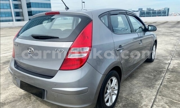 Acheter Occasion Voiture Hyundai i30 Gris à Beitbridge, Matabeleland South Acheter Occasion Voiture Hyundai i30 Gris à Beitbridge, Matabeleland South