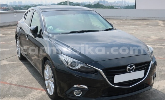 Acheter Occasion Voiture Mazda 3 Noir à Beitbridge, Matabeleland South