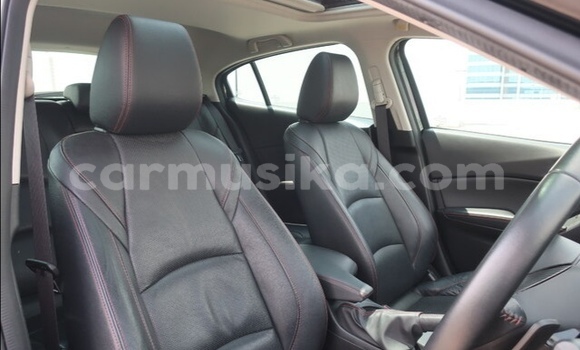 Nunua Ilio tumika Mazda 3 Nyeusi Gari ndani ya Beitbridge nchini Matabeleland Kusini Nunua Ilio tumika Mazda 3 Nyeusi Gari ndani ya Beitbridge nchini Matabeleland Kusini