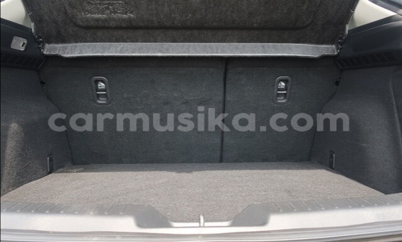 Nunua Ilio tumika Mazda 3 Nyeusi Gari ndani ya Beitbridge nchini Matabeleland Kusini Nunua Ilio tumika Mazda 3 Nyeusi Gari ndani ya Beitbridge nchini Matabeleland Kusini