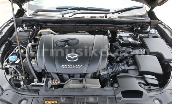 Nunua Ilio tumika Mazda 3 Nyeusi Gari ndani ya Beitbridge nchini Matabeleland Kusini Nunua Ilio tumika Mazda 3 Nyeusi Gari ndani ya Beitbridge nchini Matabeleland Kusini