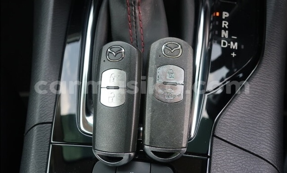 Nunua Ilio tumika Mazda 3 Nyeusi Gari ndani ya Beitbridge nchini Matabeleland Kusini Nunua Ilio tumika Mazda 3 Nyeusi Gari ndani ya Beitbridge nchini Matabeleland Kusini