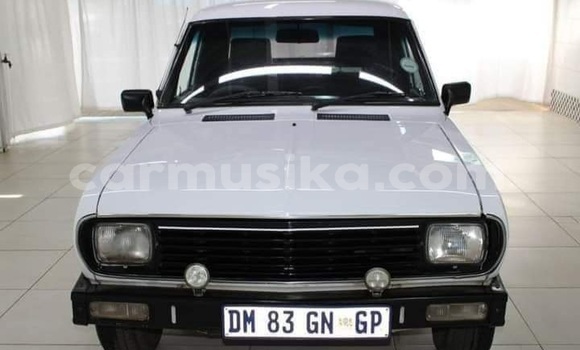 Tenga Tsaru Nissan 100NX Chena Mota in Beitbridge in Matabeleland South Tenga Tsaru Nissan 100NX Chena Mota in Beitbridge in Matabeleland South