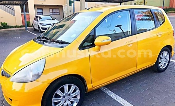 Buy Used Honda Fit Other Car in Beitbridge in Matabeleland South Buy Used Honda Fit Other Car in Beitbridge in Matabeleland South