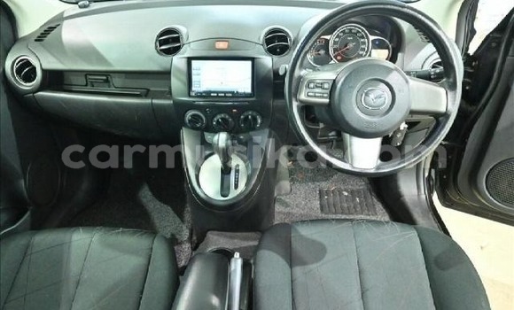 Acheter Occasion Voiture Mazda Demio Bleu à Beitbridge, Matabeleland South Acheter Occasion Voiture Mazda Demio Bleu à Beitbridge, Matabeleland South