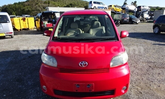 Tenga Tsaru Toyota Porte Tsvuku Mota in Beitbridge in Matabeleland South