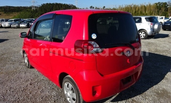 Acheter Occasion Voiture Toyota Porte Rouge à Beitbridge, Matabeleland South Acheter Occasion Voiture Toyota Porte Rouge à Beitbridge, Matabeleland South