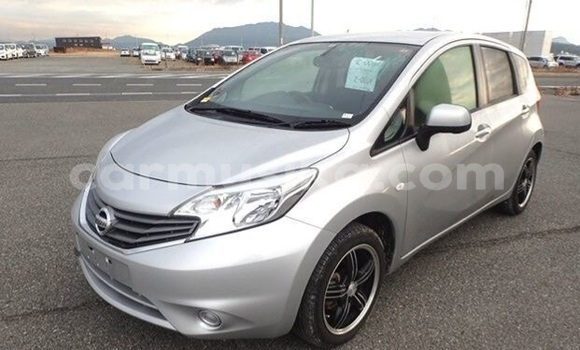 Nunua Ilio tumika Nissan Note Fedha Gari ndani ya Beitbridge nchini Matabeleland Kusini